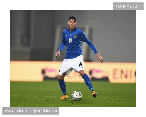 巴斯托尼近期表现稳健，助力球队后防稳固，信心明显增强