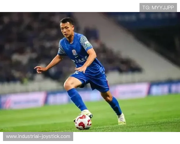 上海申花本赛季表现稳健,竞争力持续增强 上海申花本赛季表现稳健,竞争力持续增强