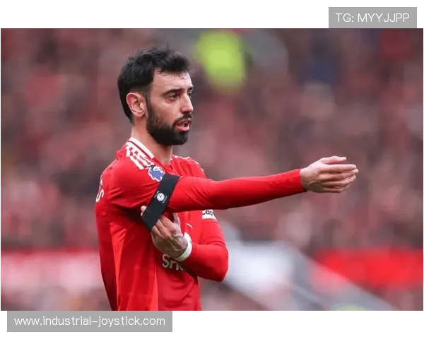 B费欧战表现被质疑:关键战效率与战术作用分析 B费欧战表现被质疑:关键战效率与战术作用分析