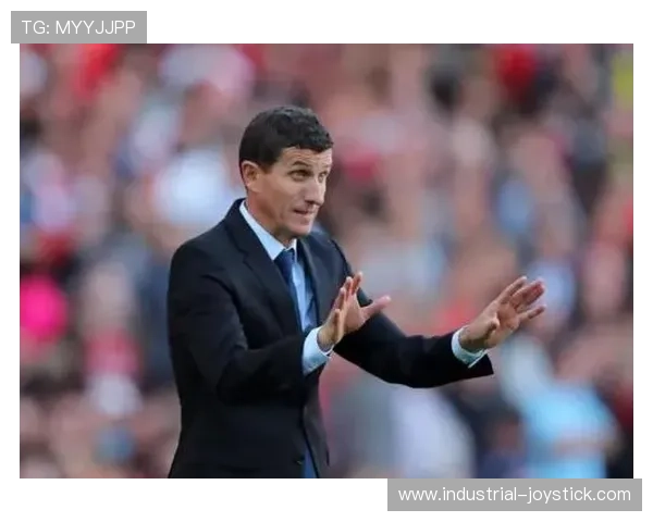 瓦伦西亚俱乐部运营危机显现，财务状况对赛季走势形成制约